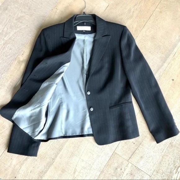 TAHARI suit jacket - Picture 6 of 8